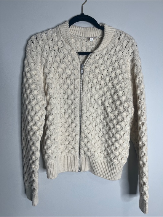 GAP Sweaters - GAP Ivory Cable Zip-Up Cardigan
